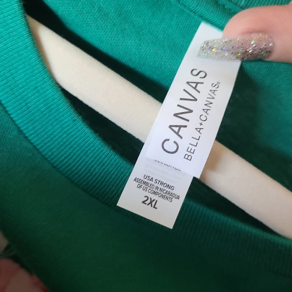 Minnie mouse graphic tee - Picture 3 of 3